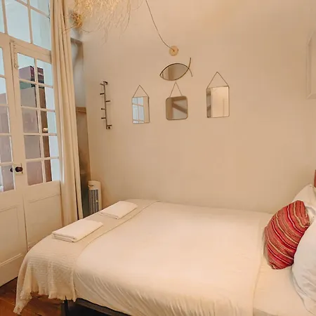 Santos Charming - In Tradional Appartement *